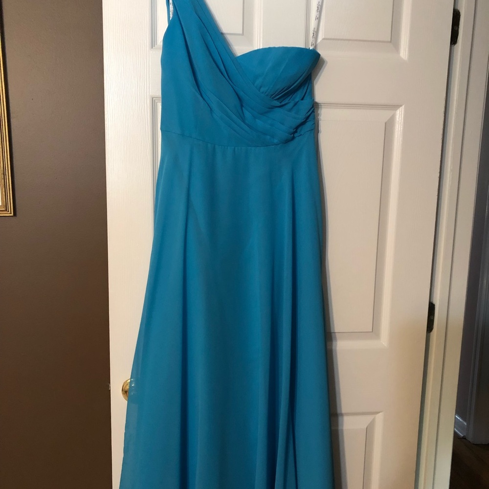 Beautiful David’s bridal dress. - only worn once
